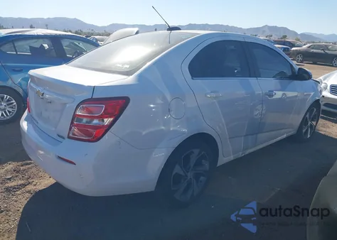 2017 Chevrolet Sonic Premier Auto z USA, uszkodzony, nr VIN 1G1JF5SB4H4125899